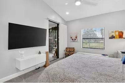 5374 Venetia Court #E, Boynton Beach, FL 33437 - Photo 12