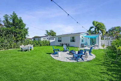 126 SW 7th Avenue, Delray Beach, FL 33444 - Photo 2