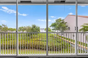 88 N Lakeshore Dr, Hypoluxo, FL 33462 - Photo 20