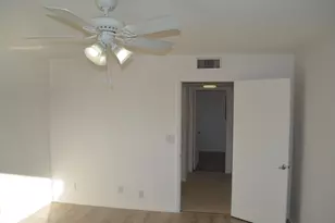 5130 Las Verdes Cir, Delray Beach, FL 33484 - Photo 14