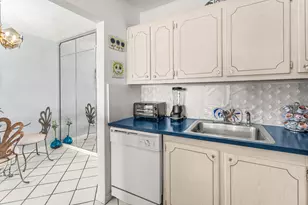 309 Sheffield M, West Palm Beach, FL 33417 - Photo 8