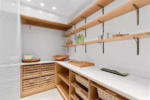 239 Emerald Ln, Palm Beach, FL 33480 - Photo 14