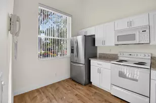 6765 Green Island Cir, Lake Worth, FL 33463 - Photo 8