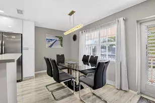 209 Somerset K, West Palm Beach, FL 33417 - Photo 6