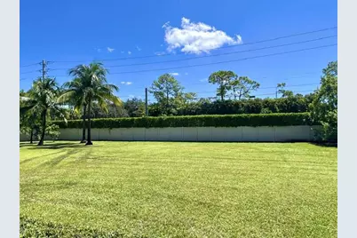 13550 Greentree Trail, Wellington, FL 33414 - Photo 22