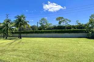 13550 Greentree Trail, Wellington, FL 33414 - Photo 22
