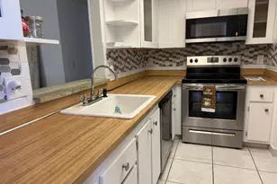 12 Willowbrook Ln, Delray Beach, FL 33446 - Photo 4