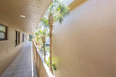 8030 Hampton Boulevard #414, Pompano Beach, FL 33068 - Photo 10