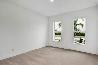 114 SE Palma Street, Port Saint Lucie, FL 34984 - Photo 30