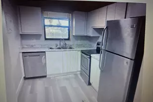 2181 W Woolbright Rd, Boynton Beach, FL 33426 - Photo 4