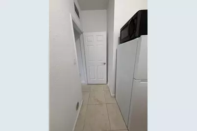 657 SE 30th Terrace, Homestead, FL 33033 - Photo 10