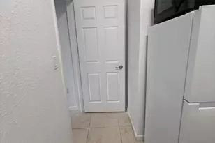 657 SE 30th Terrace, Homestead, FL 33033 - Photo 10