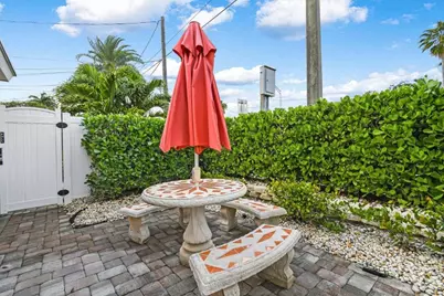 101 Akron Street #101, Lake Worth Beach, FL 33461 - Photo 10