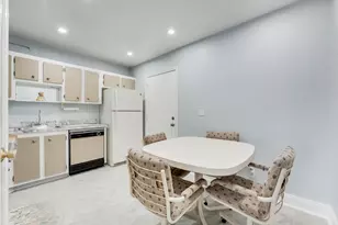 4740 NW 21st St, Lauderhill, FL 33313 - Photo 18