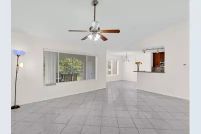 815 W Boynton Beach Boulevard #16-205, Boynton Beach, FL 33426 - Photo 6