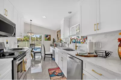 11270 Clover Leaf Circle, Boca Raton, FL 33428 - Photo 16