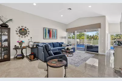 11270 Clover Leaf Circle, Boca Raton, FL 33428 - Photo 10