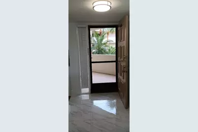 5749 Camino Del Sol #202, Boca Raton, FL 33433 - Photo 6