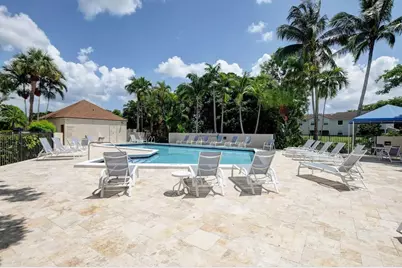 5749 Camino Del Sol #202, Boca Raton, FL 33433 - Photo 30