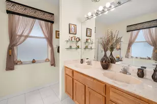 1718 SW Columbia St, Port Saint Lucie, FL 34987 - Photo 10