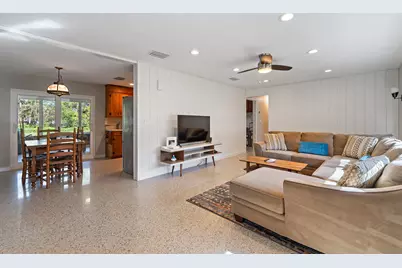 800 Anita Street S, Fort Pierce, FL 34982 - Photo 12