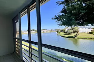 130 Chatham F, West Palm Beach, FL 33417 - Photo 12