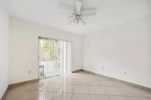 2878 Donnelly Dr, Lake Worth, FL 33462 - Photo 10