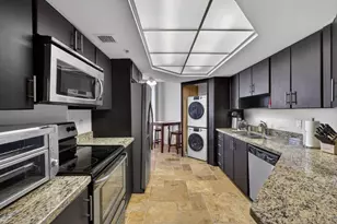 5200 N Ocean Dr, Singer Island, FL 33404 - Photo 16