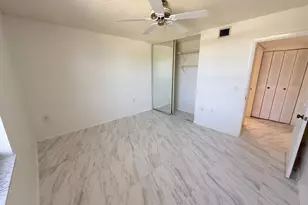 3826 Whitehall Dr, West Palm Beach, FL 33401 - Photo 18