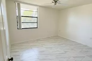 3826 Whitehall Dr, West Palm Beach, FL 33401 - Photo 16