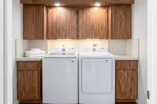 3826 Whitehall Dr, West Palm Beach, FL 33401 - Photo 26