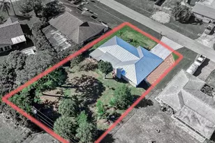 2485 SE Saphire Ter Terrace, Port Saint Lucie, FL 34952 - Photo 2