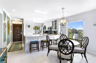 2550 Presidential Way, West Palm Beach, FL 33401 - Photo 8