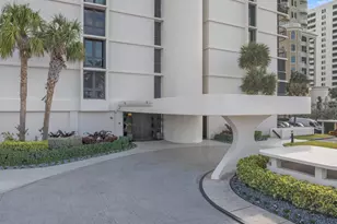 5380 N Ocean Dr, Singer Island, FL 33404 - Photo 6