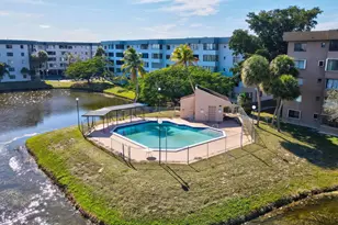 8030 Hampton Blvd, Pompano Beach, FL 33068 - Photo 32