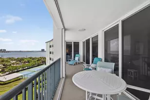 5400 N Ocean Dr, Singer Island, FL 33404 - Photo 40
