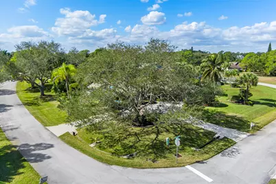 1022 SW Tiburon Way, Palm City, FL 34990 - Photo 36