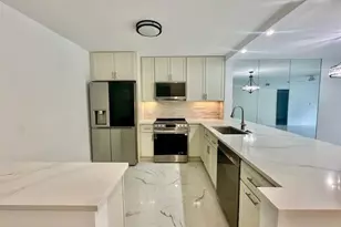 9071 Tracy Ct, Boca Raton, FL 33496 - Photo 2