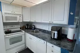 3019 Harwood C, Deerfield Beach, FL 33442 - Photo 10