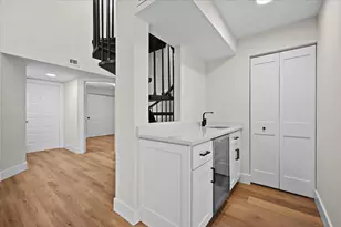 144 Bay Colony Dr N, Juno Beach, FL 33408 - Photo 12