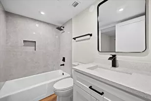 144 Bay Colony Dr N, Juno Beach, FL 33408 - Photo 18