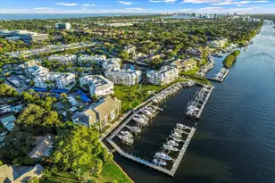 144 Bay Colony Dr N, Juno Beach, FL 33408 - Photo 44