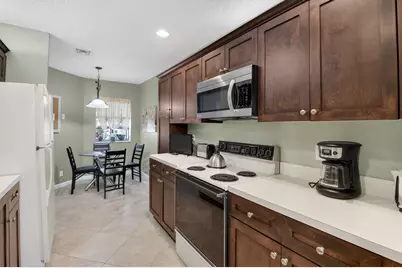 5374 Venetia Court #B, Boynton Beach, FL 33437 - Photo 12