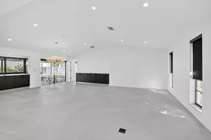 20833 Sonrisa Way, Boca Raton, FL 33433 - Photo 4