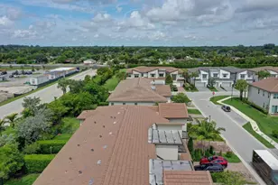 9075 Kingsmoor Wy, Lake Worth, FL 33467 - Photo 34