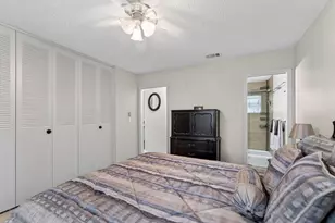 2971 W Crosley Dr, West Palm Beach, FL 33415 - Photo 18