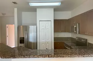 5155 SE Mariner Garden Cir, Stuart, FL 34997 - Photo 8