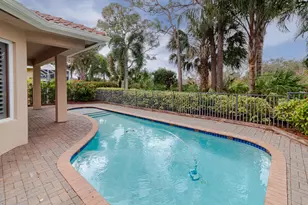742 SW Palm Cove Dr, Palm City, FL 34990 - Photo 4