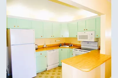 409 Pine Glen Lane #A-2, Greenacres, FL 33463 - Photo 10