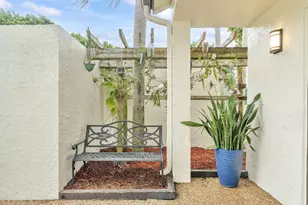 7932 Seville Pl, Boca Raton, FL 33433 - Photo 4